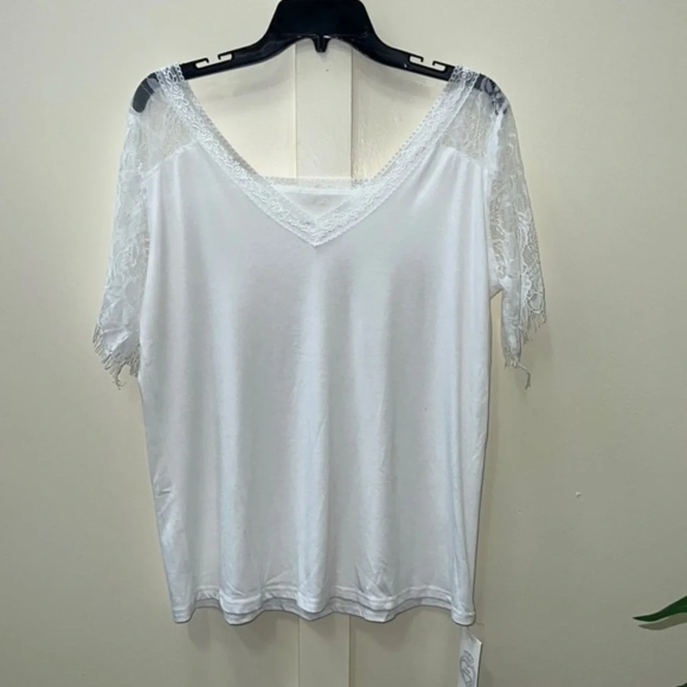 White Lace Sleeve Blouse Women Size Large Boho V Neck Summer Top NWT
